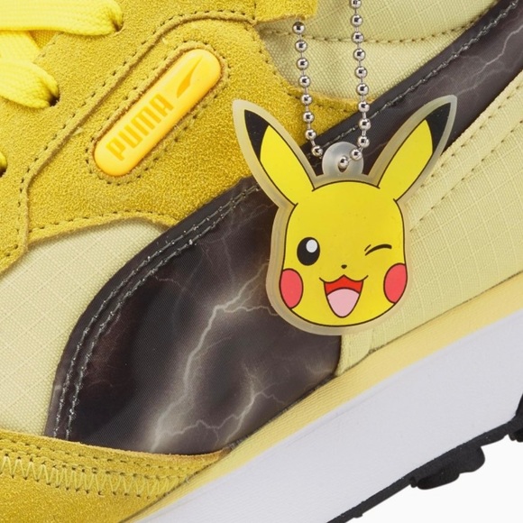 PUMA x POKÉMON Pikachu Sneakers size 9 - Picture 5 of 9
